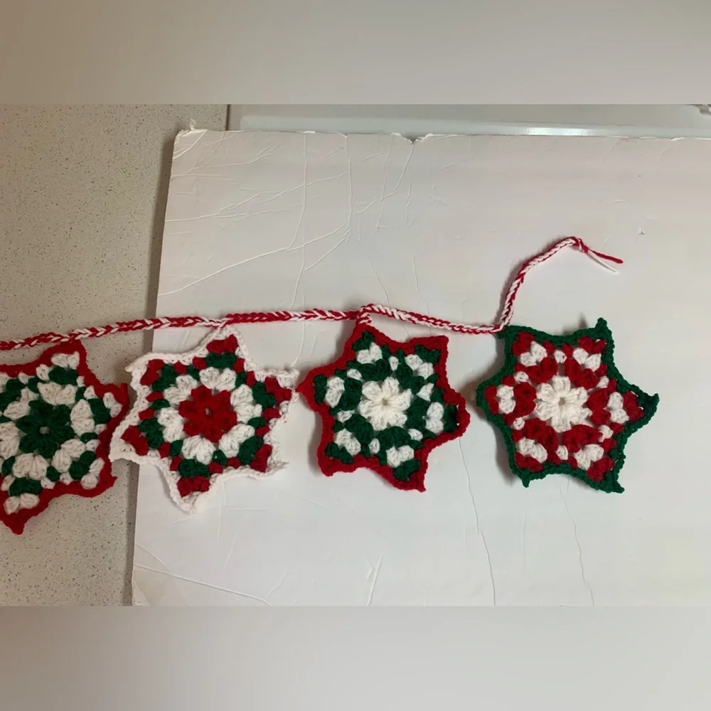 Christmas Holiday Star Garland New Handmade Crochet Seven Stars